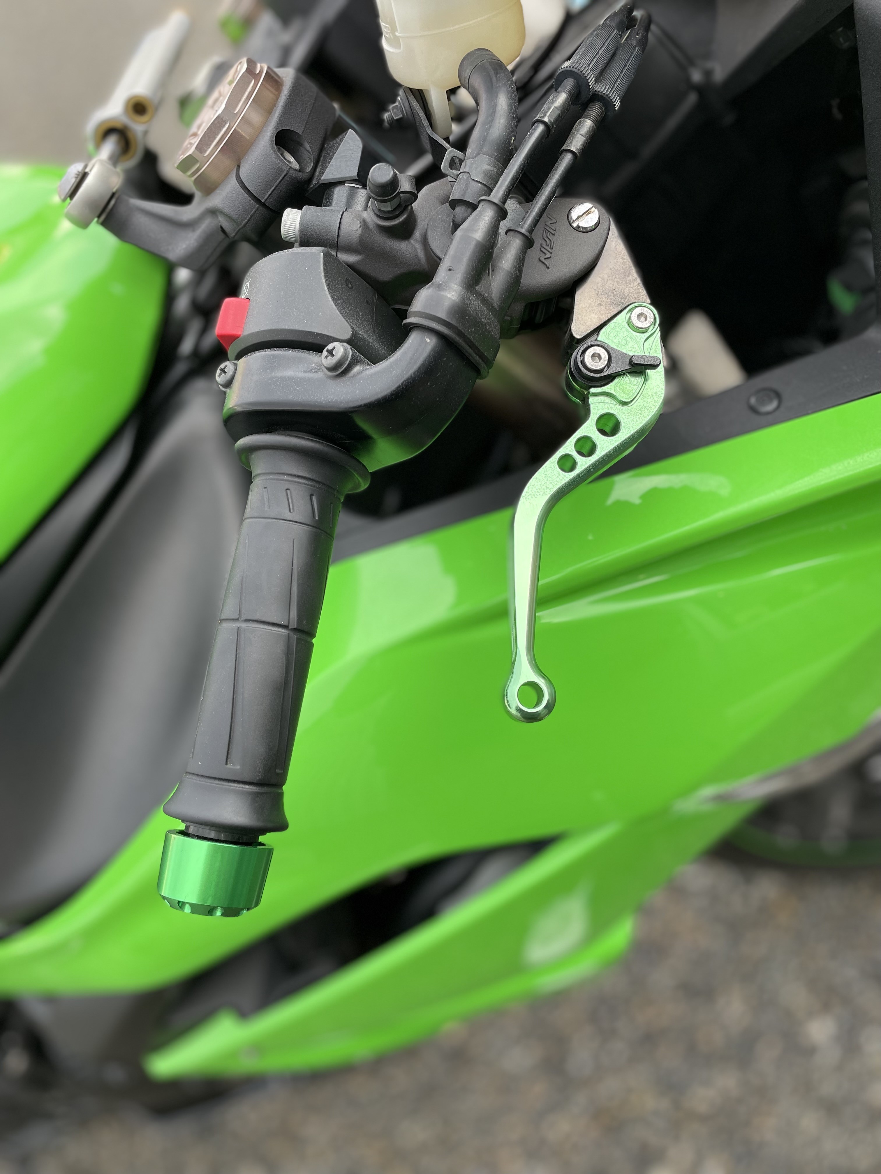 KAWASAKI NINJA ZX-6R