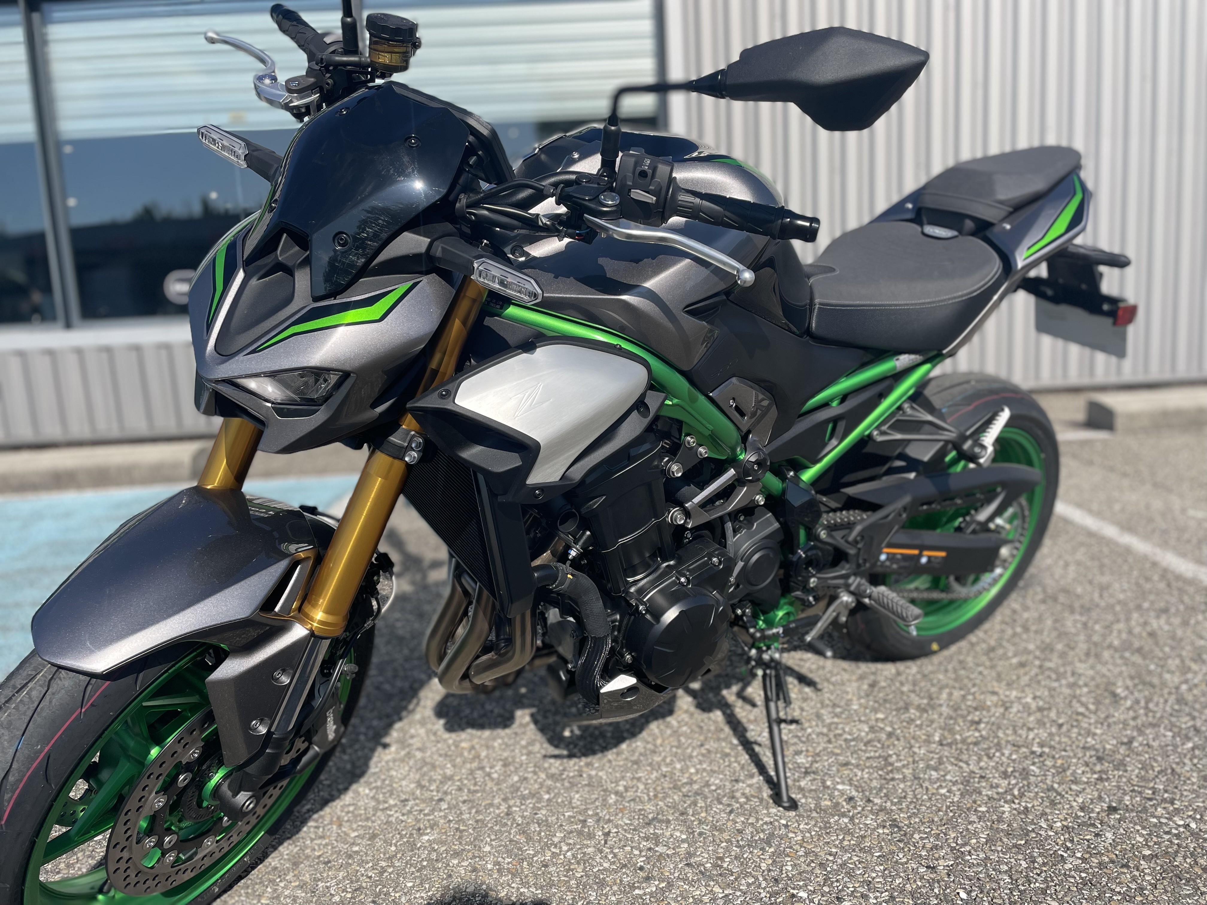 kawasaki z900 se 2025