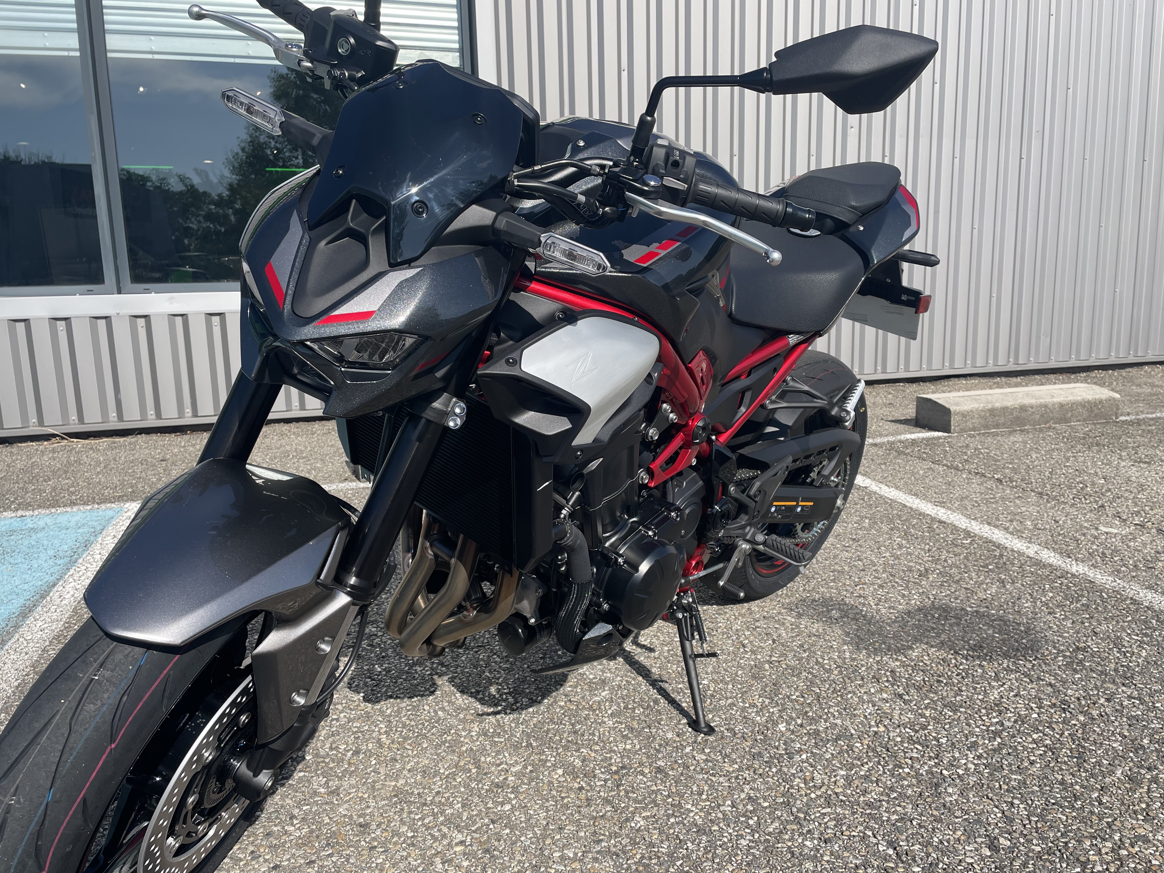 KAWASAKI Z900 A2 2025