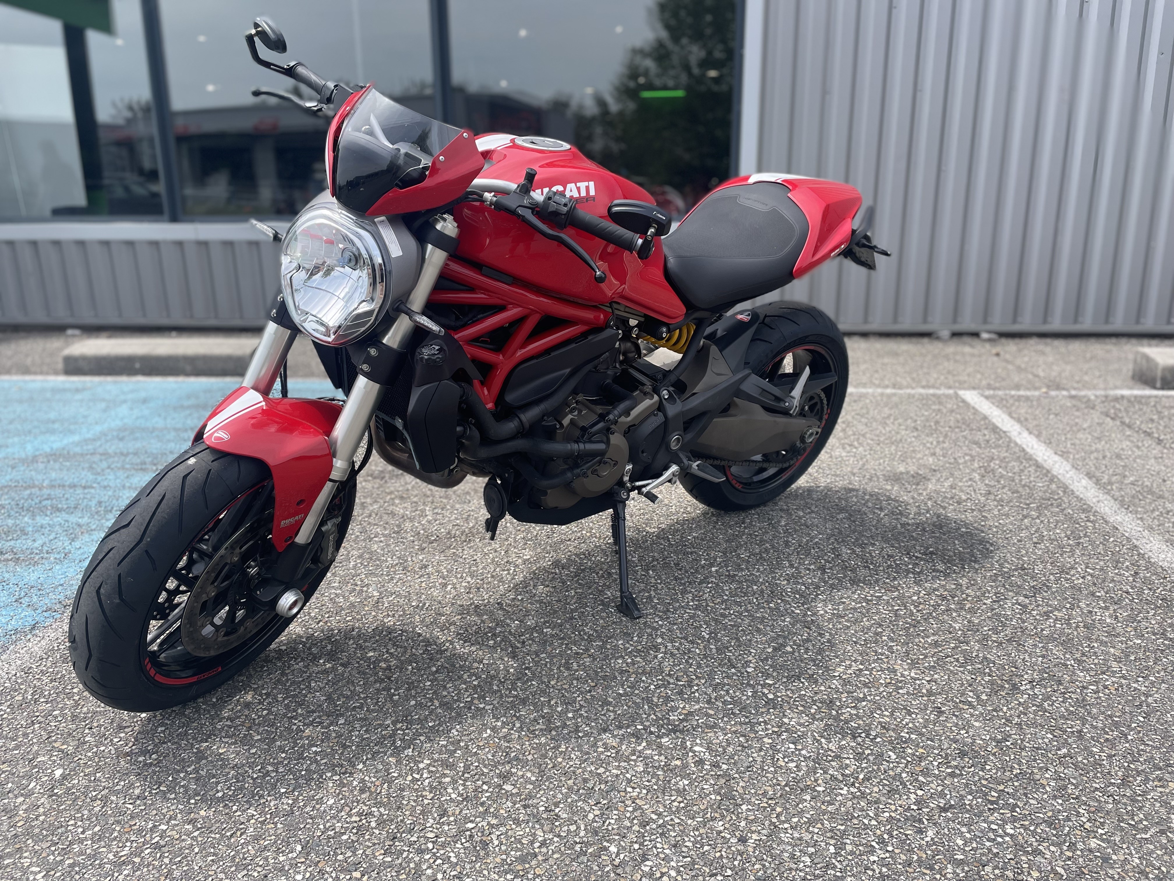 Ducati monster 821 stripe